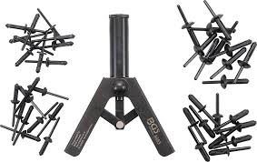 KIT PINZA + RIVETTI IN PLASTICA