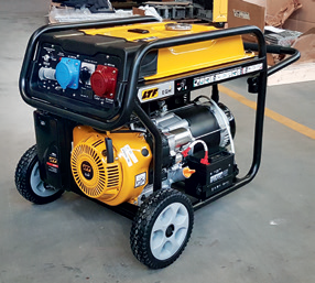 GENERATORE DI CORRENTE A BENZINA 7.5 KW 230/400V Trifase Avviamento Elettrico